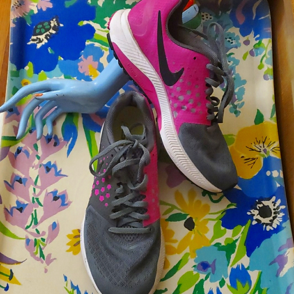 Nike  zoom runfast sneakers